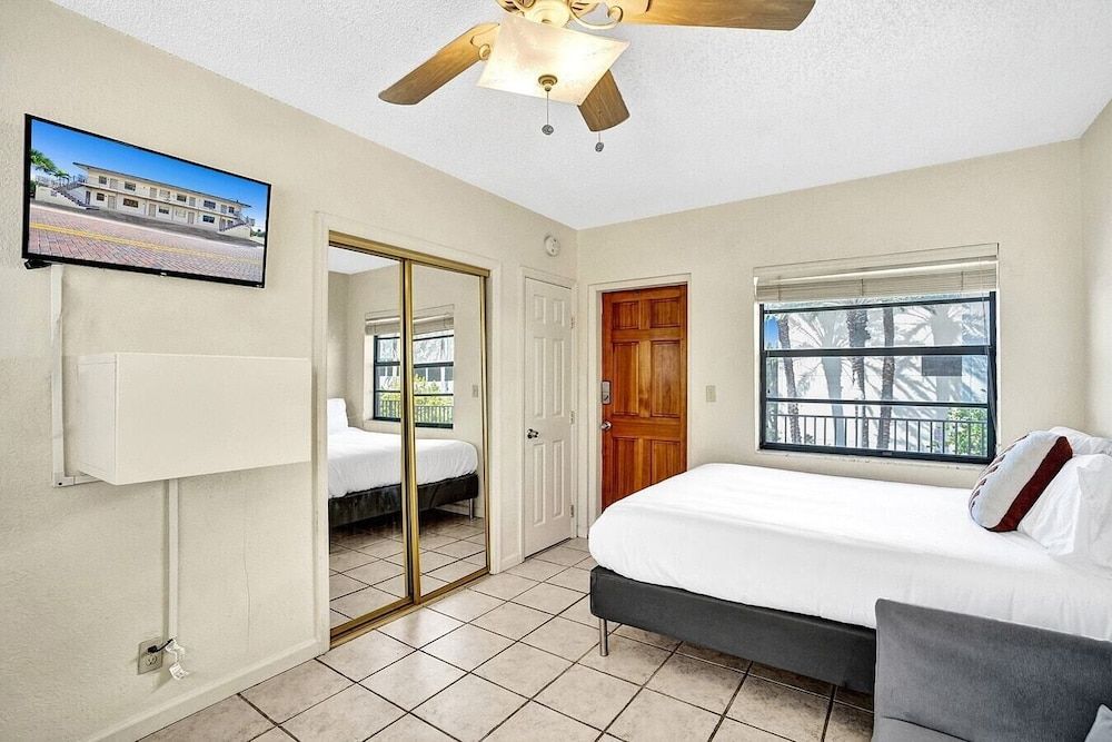 Apartment (0 Bedroom)
