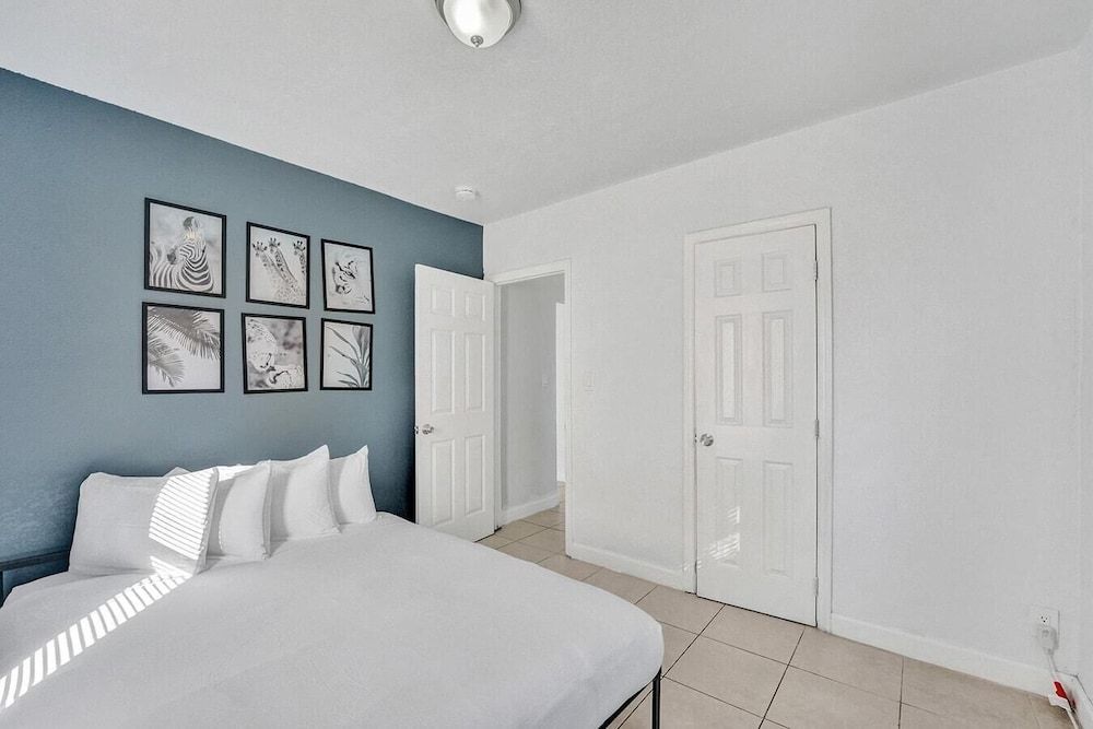 Apartment (2 Bedrooms)