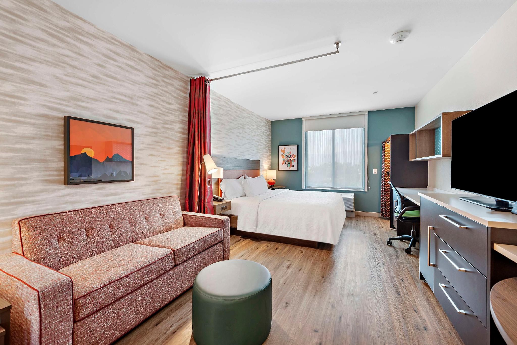 1 King Bed 1 Bedroom Suite
