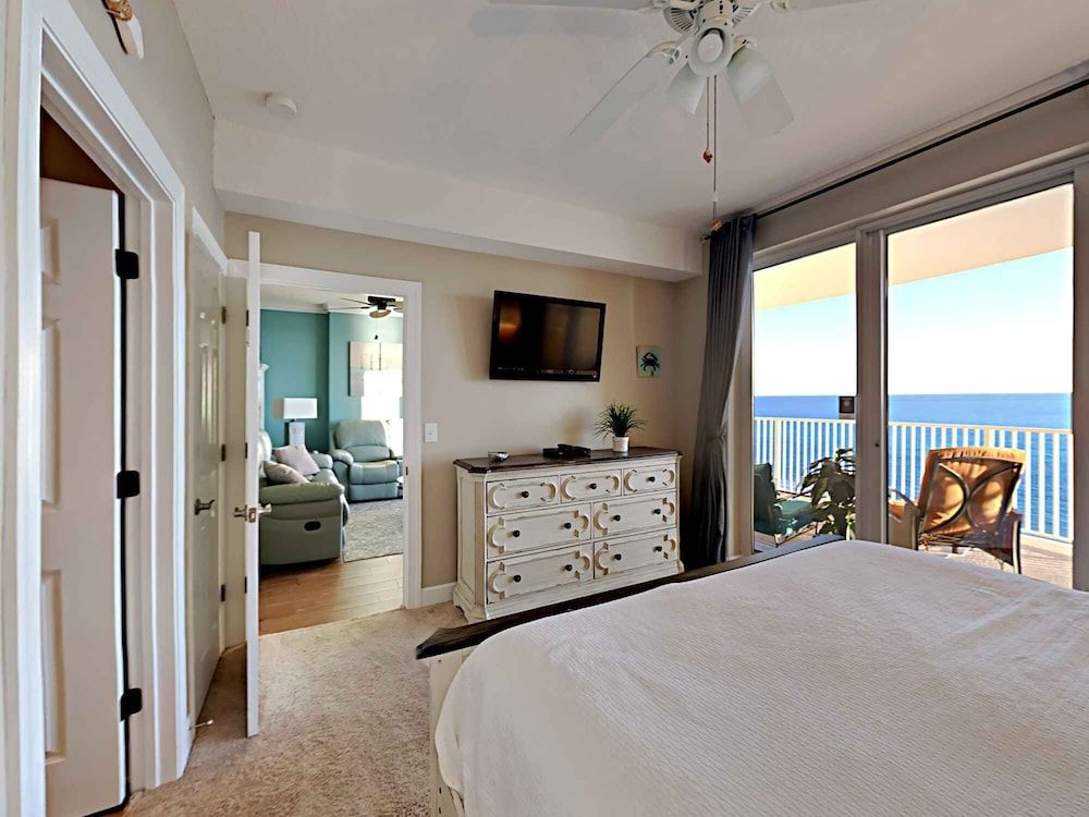 Condo, Multiple Beds, Balcony, Ocean View (1105 - No Pets Allowed)