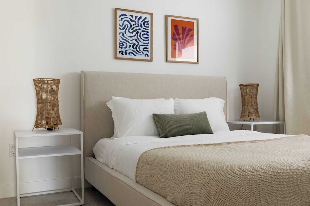 Apartment (4 Bedrooms)