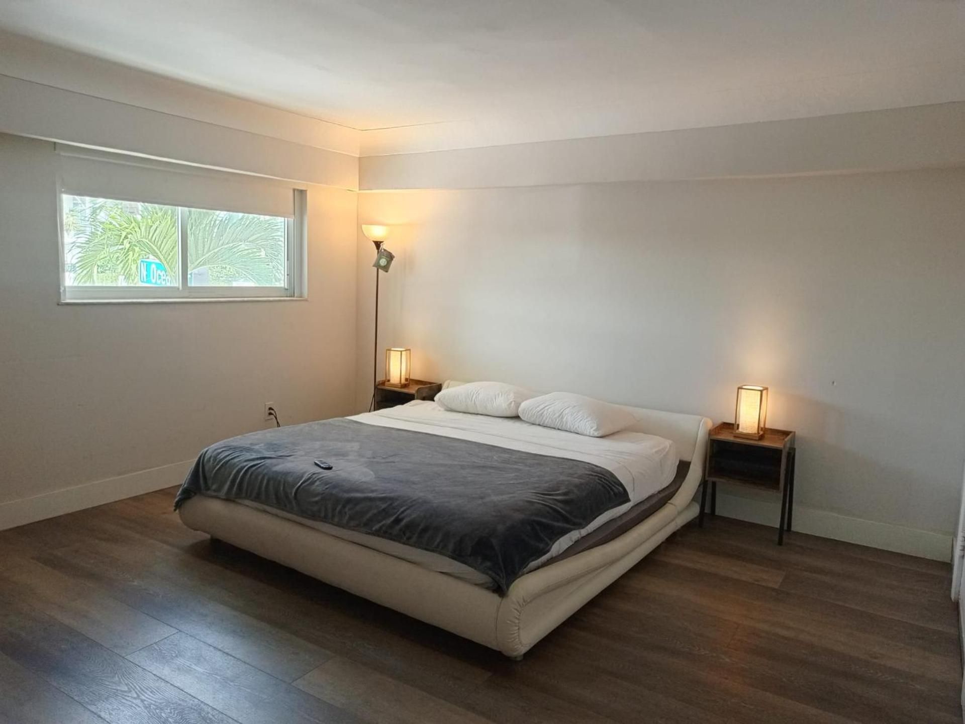 Deluxe King Studio
