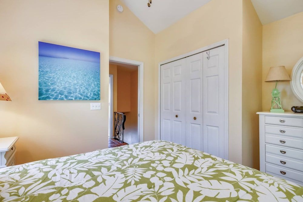 House (2 Bedrooms)