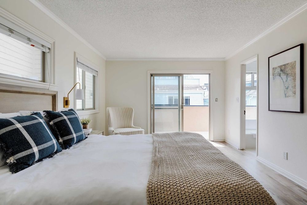 Apartment (4 Bedrooms)