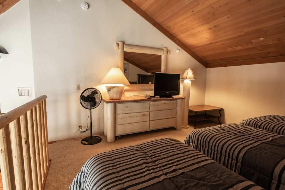 Powder Run 2 BR + LOFT A34