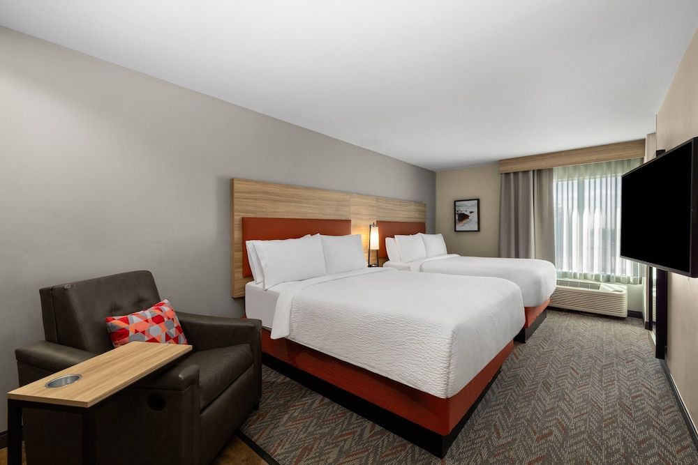 Studio Suite, 2 Queen Beds, Accessible (Communications)