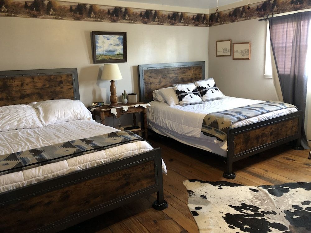 Fort Davis Drug Store Hotel Rancher - Room 2 2