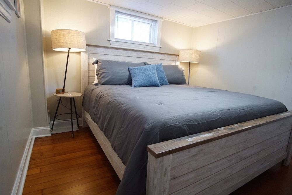 Apartment, Multiple Beds, Kitchen, Garden View (915 23rd St Lower)