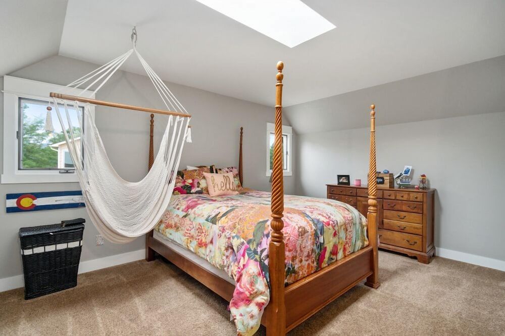 House, Multiple Beds, Patio, Mountain View (4201 Picadilly Dr)
