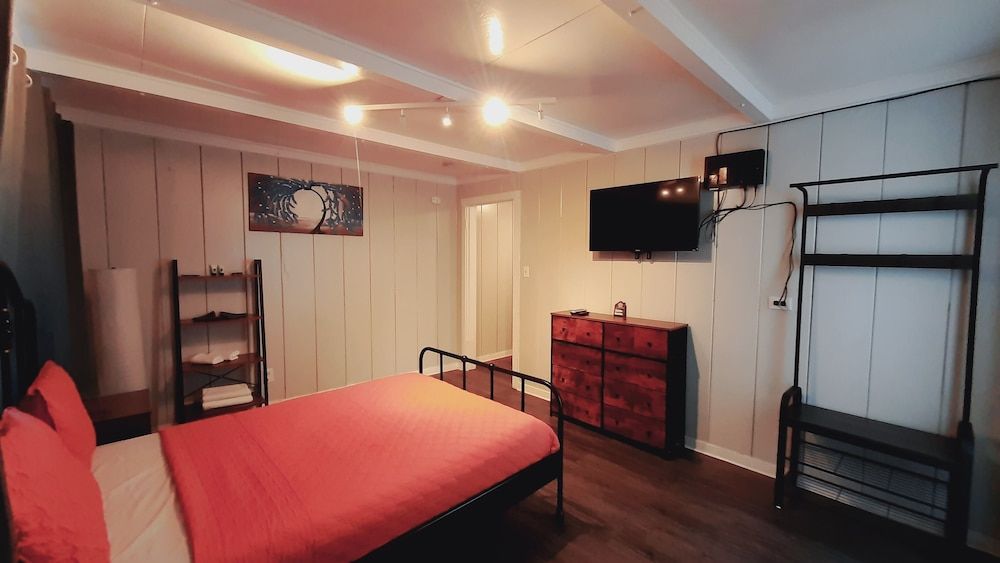 # 2 Affordable Mountain Retreat