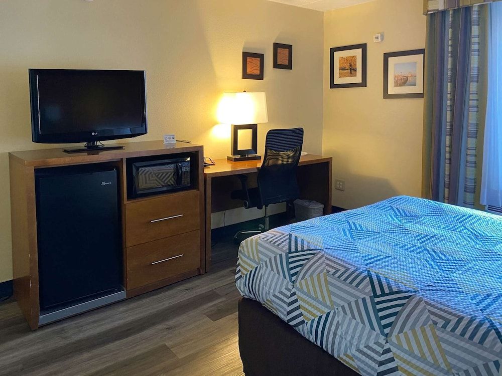 Studio 6 Suites Catonsville, Md – Baltimore West Standard Room, 1 Queen Bed, Non Smoking 8