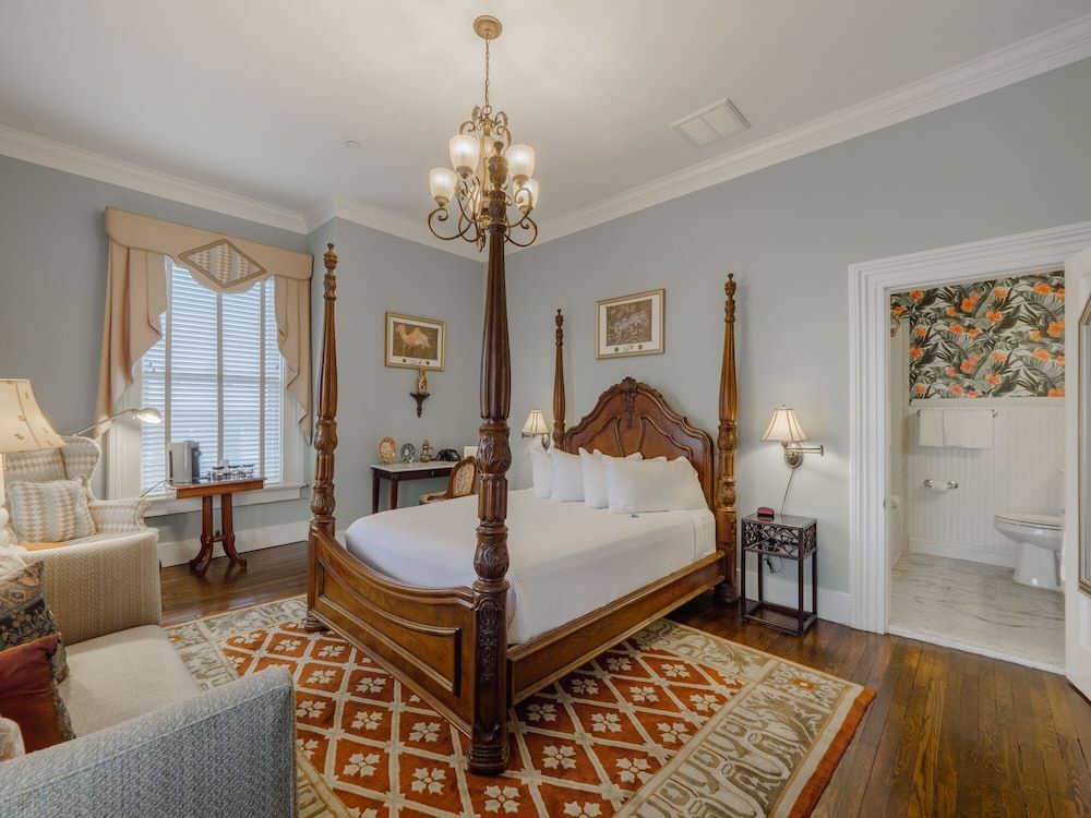 The Verandas Room 1 2