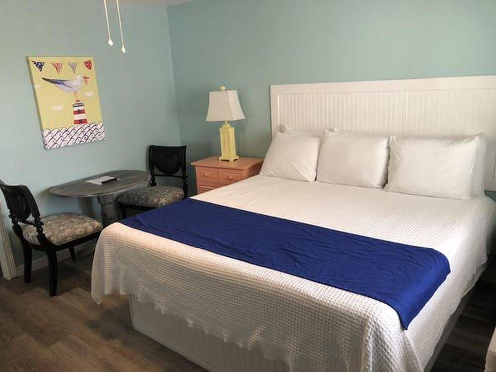 Room, 2 Bedrooms