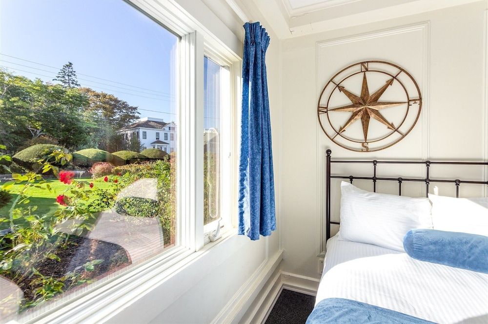 The Provincetown Inn Standard Room, 1 King Bed