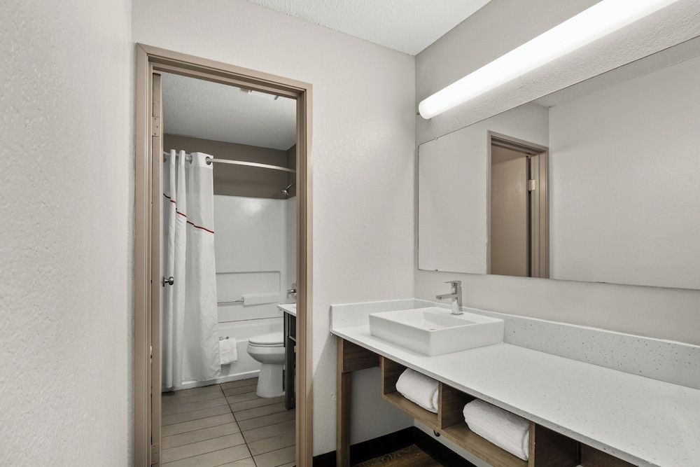 Red Roof PLUS+ Belleville Premium Room, 2 Queen Beds (Upgraded Bedding & Snack, Smoke Free) 3