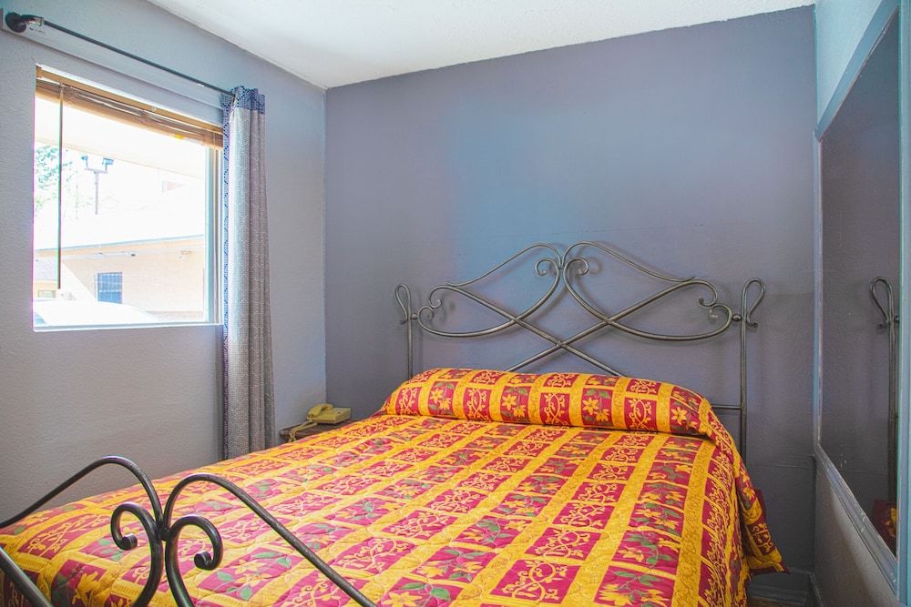 OYO Hotel I-20 Decatur, East Atlanta Room, 1 Queen Bed, Non Smoking