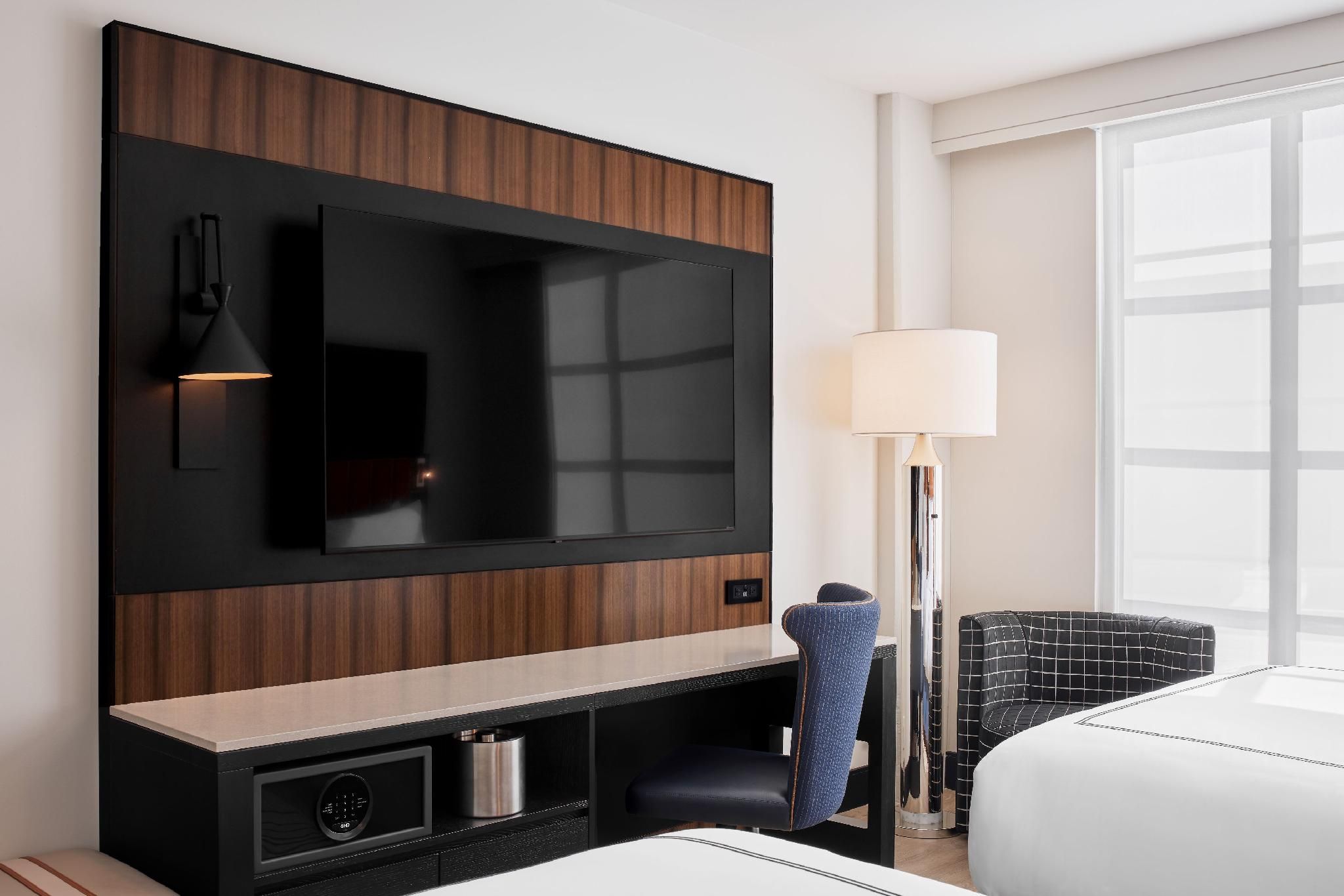 2 Queen Hearing Access City View High Floor