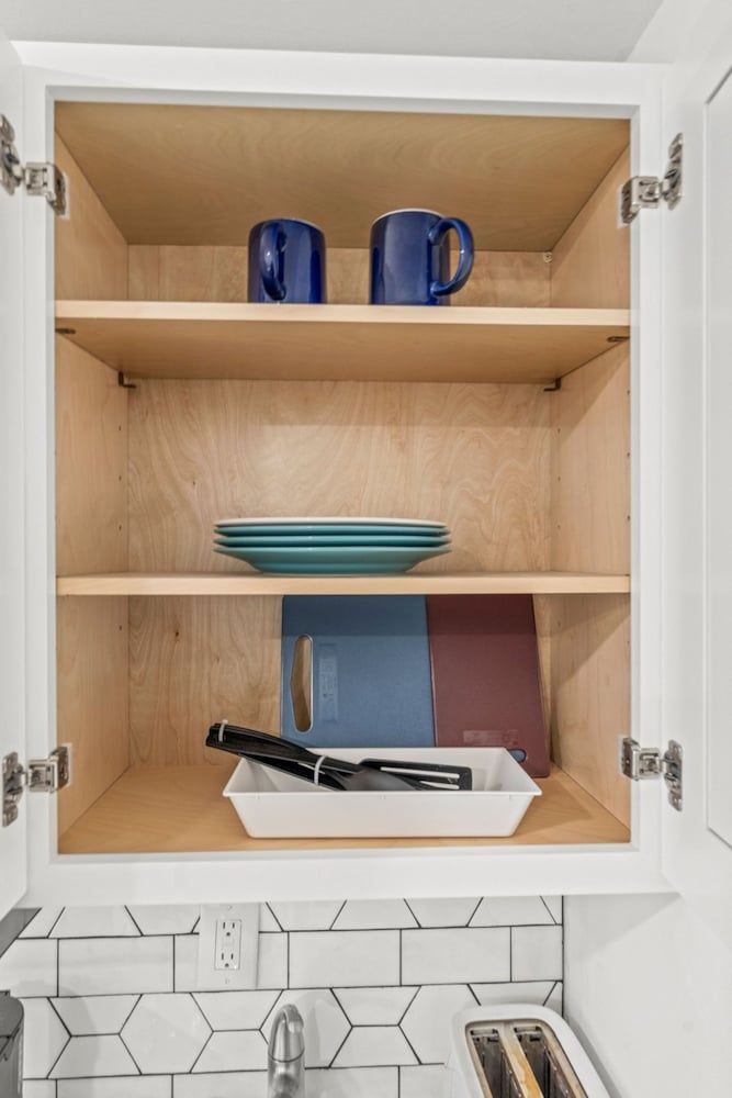 Goodseed Suites Philadelphia Center Basic Studio, 1 Twin Bed, Non Smoking, City View 9