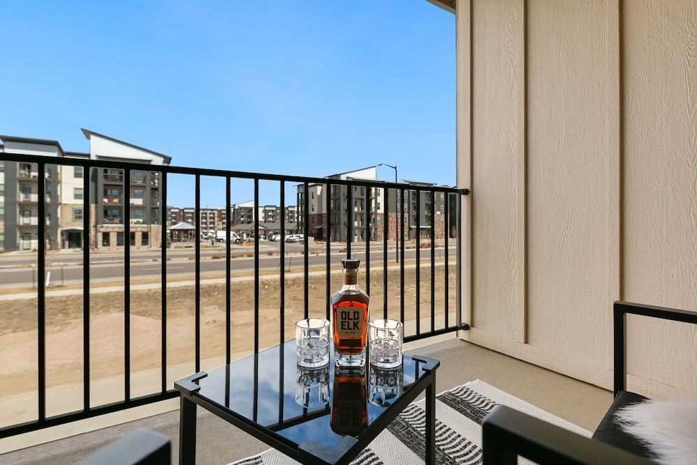 Urban Oasis near Breweries & Old Town - Free Bikes Townhome, Multiple Beds, Patio 6