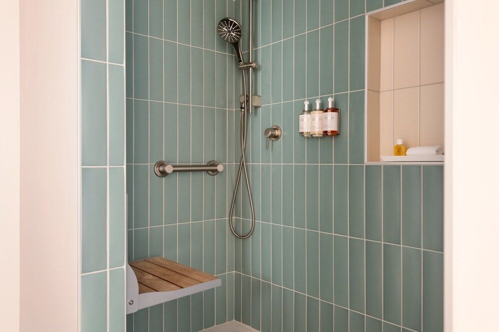 Hotel Verdant ADA King 2