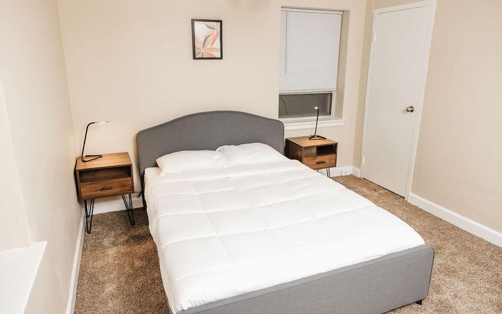 Apartment (2 Bedrooms)