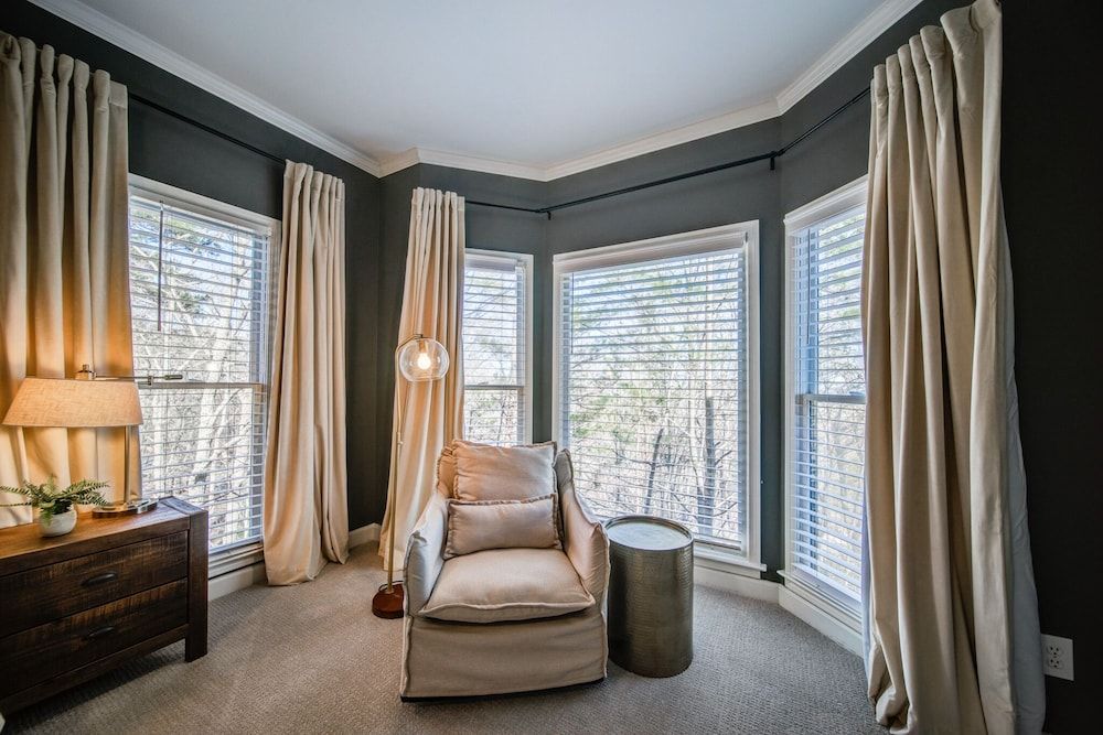 Luxury Mountain Home in Big Canoe! Golf / Lake / EV / Game Room! House, Multiple Beds, Patio, Mountain View (Summit Oaks Manor) 19