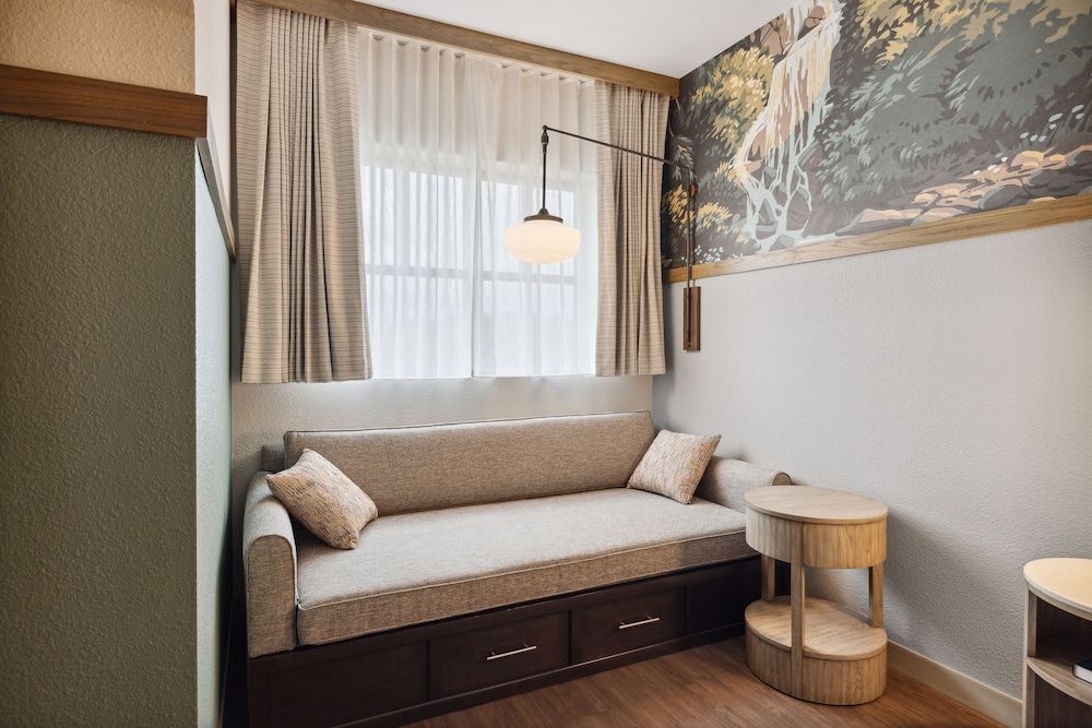 HeartSong Lodge & Resort JUNIOR SUITE - Dormer 4