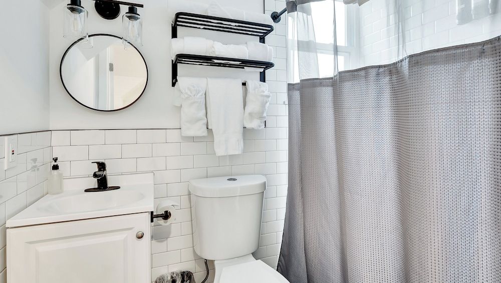 Motel Luzerne Townhouse Northside 8