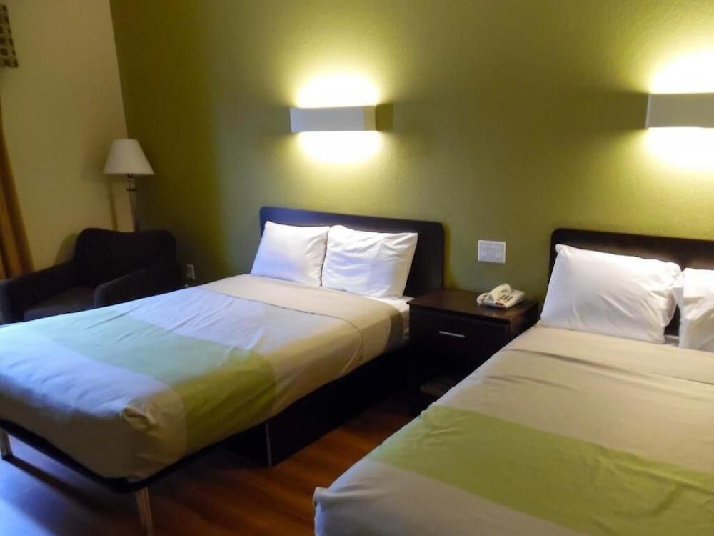 Standard Room, 2 Queen Beds, Accessible, Non Smoking