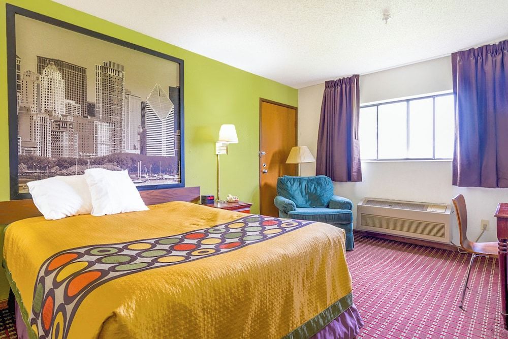 Room, 1 Queen Bed, Smoking