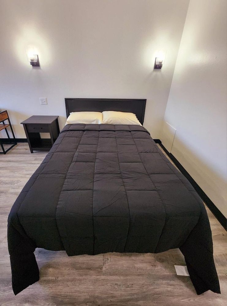 Deluxe Single Room, 1 Queen Bed