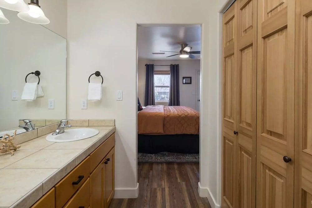 Cottonwoods 419 Luxury House, Hot Tub, Mountain View 17