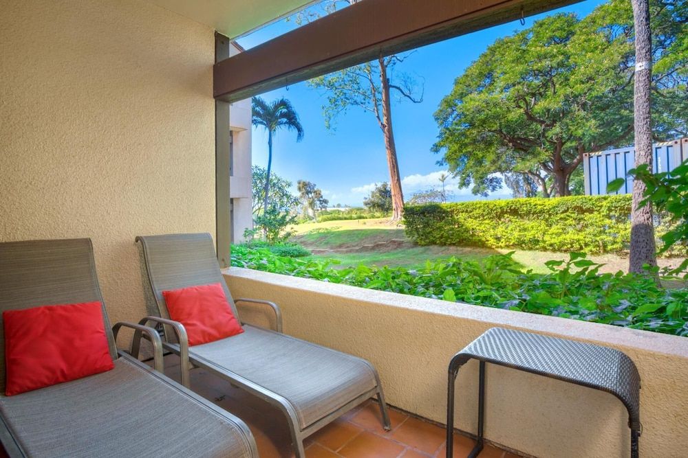 Kaanapalii Royal by KBM Condo, 2 Bedrooms, Lanai, Garden View (KRO-Q102) 8