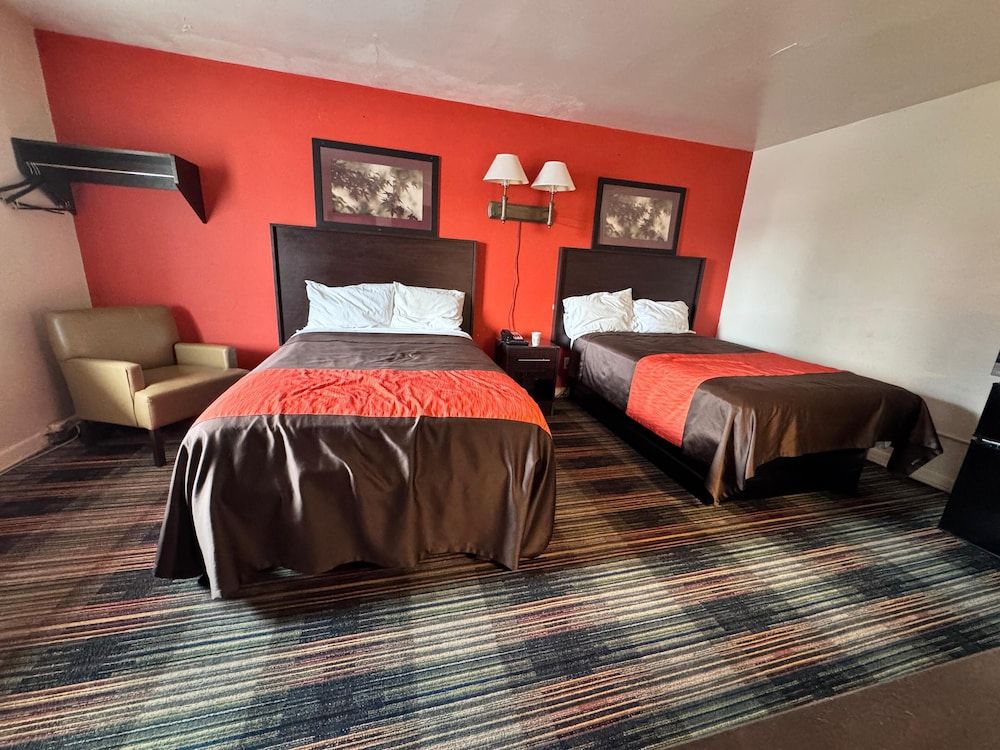 Room, Multiple Beds, Smoking