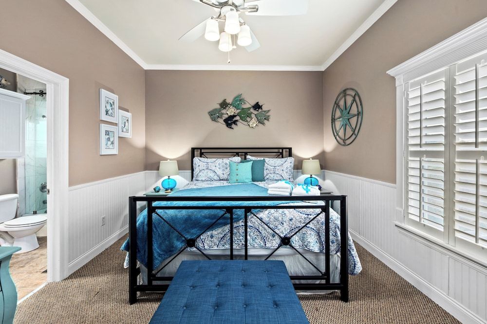 House, Multiple Beds, Patio, Partial Sea View