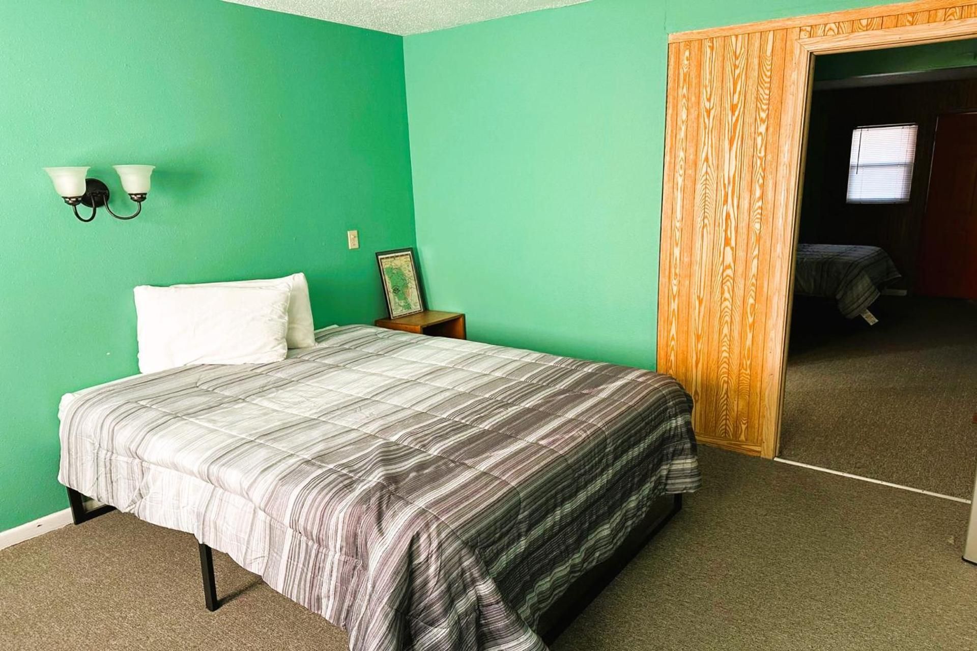 Double Queen Room