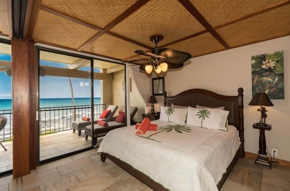 Condo, 2 Bedrooms
