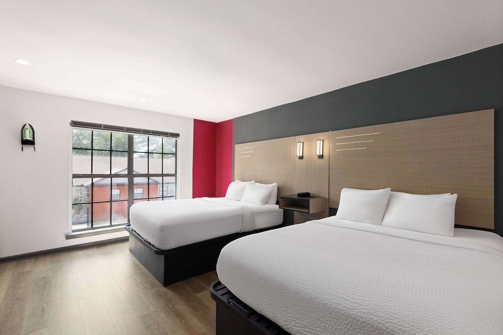 Ramada by Wyndham Studio Suites Dothan