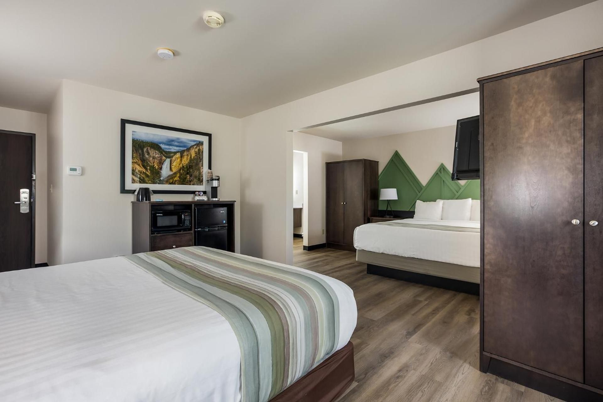 Deluxe Family Room