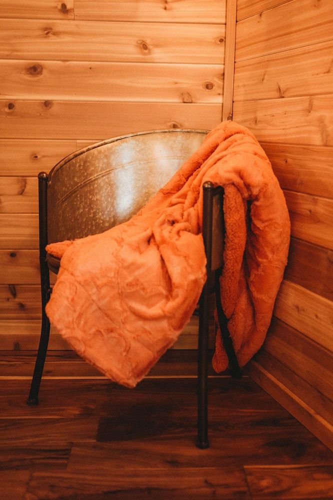 Woodland Bluff Luxury Suite 17