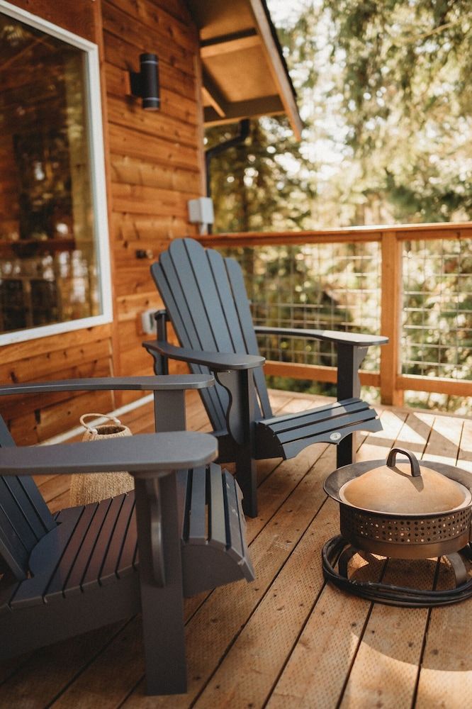 Woodland Bluff Luxury Suite 6