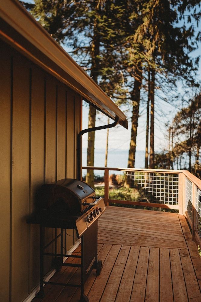 Woodland Bluff Luxury Suite 5