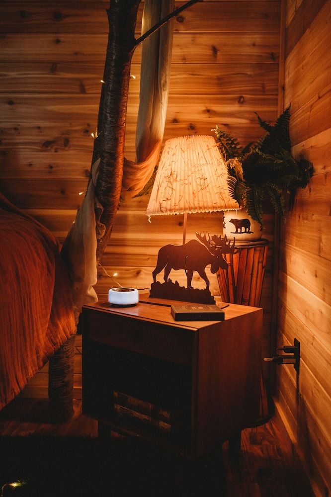 Woodland Bluff Deluxe Suite 25