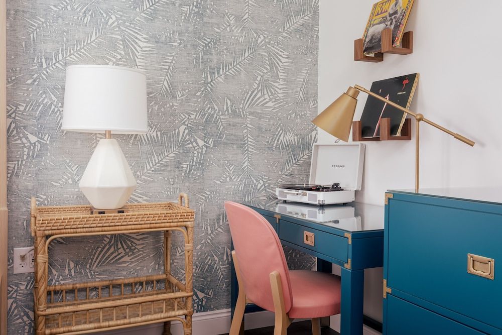 Lily Hall- A Boutique Hotel Mariana Room 6