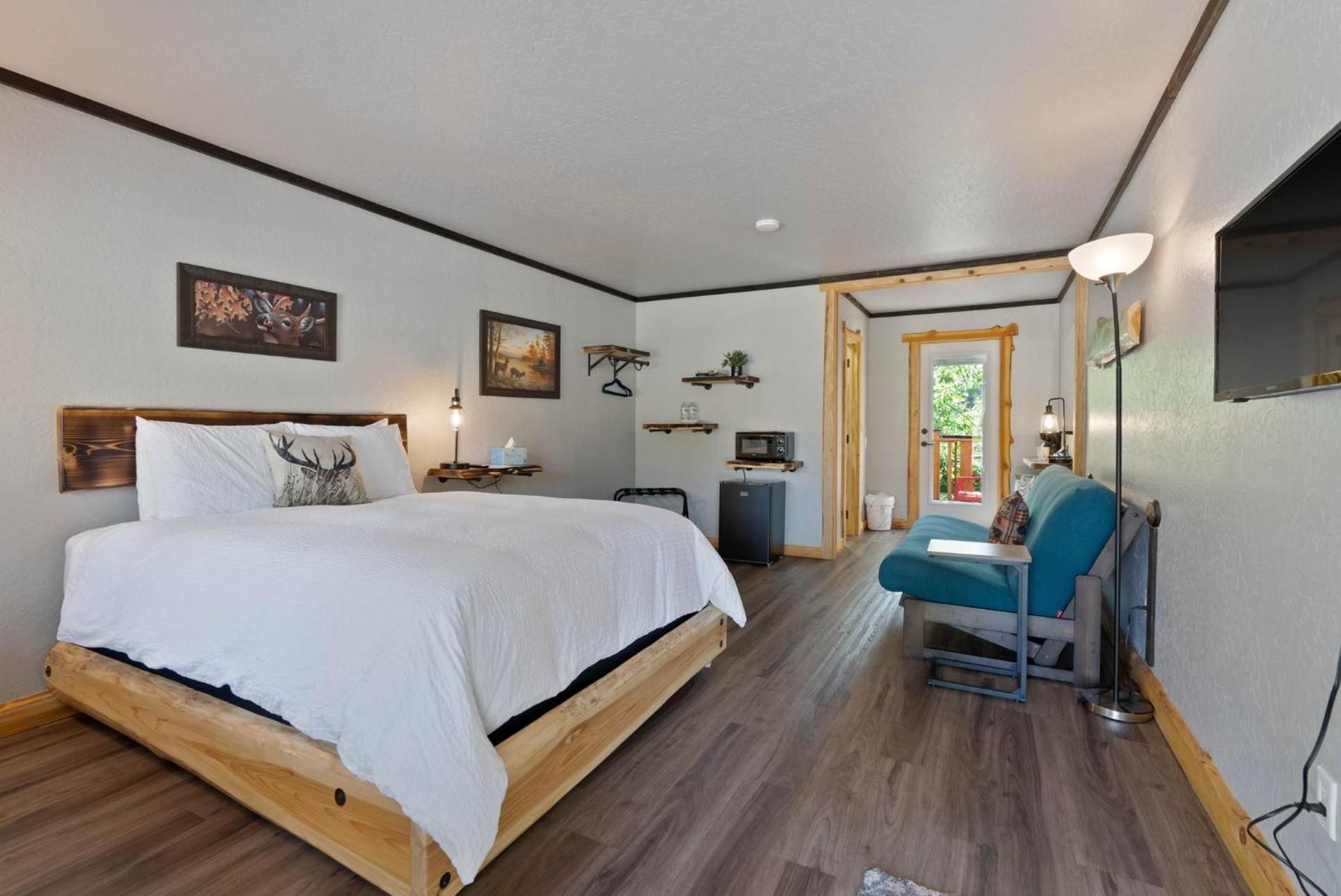 Whitetail Suite 2