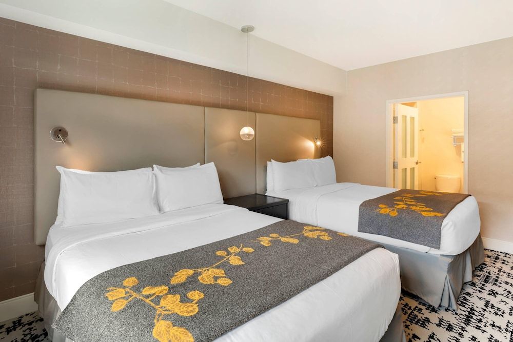 Cambria Hotel Copper Mountain Standard Room, 2 Queen Beds, Non Smoking 2