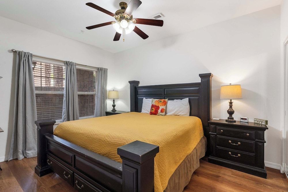 Condo, Multiple Beds, Balcony (Lakefront Sanctuary II )