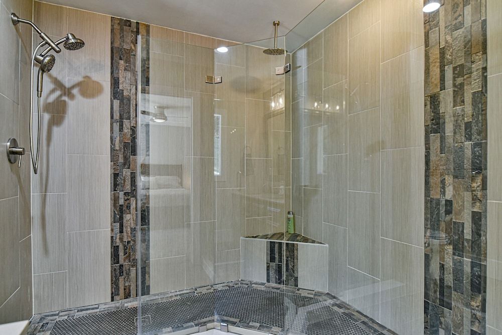 Kingdom on Knollwood Luxury House 7