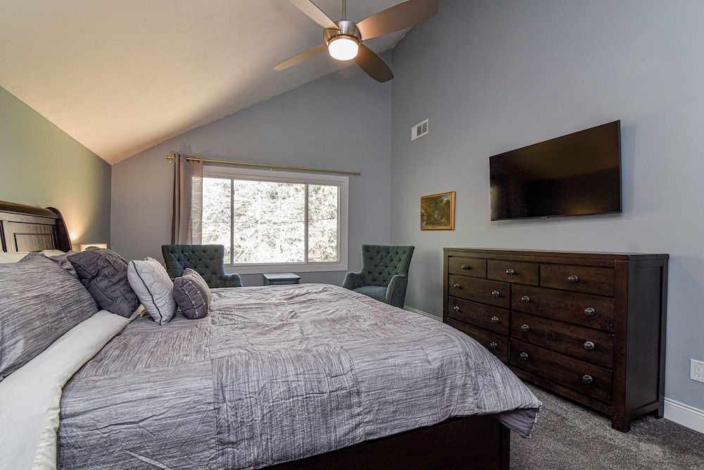 Kingdom on Knollwood Luxury House 3