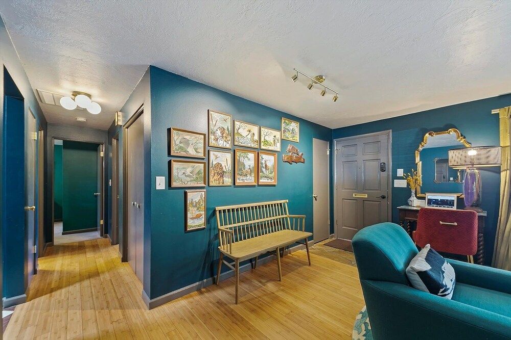 The East End Retreat House, Multiple Beds, Kitchen, City View (Hillview - #731) 15